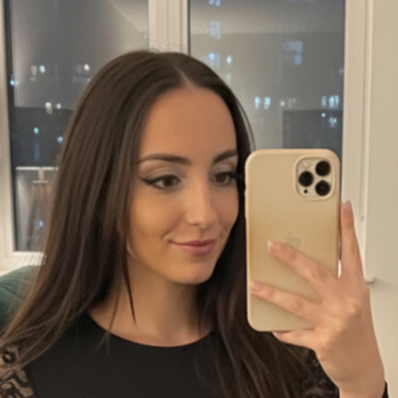 Abbie... Petite &amp; Playful 😏💦 - OnlyFans model