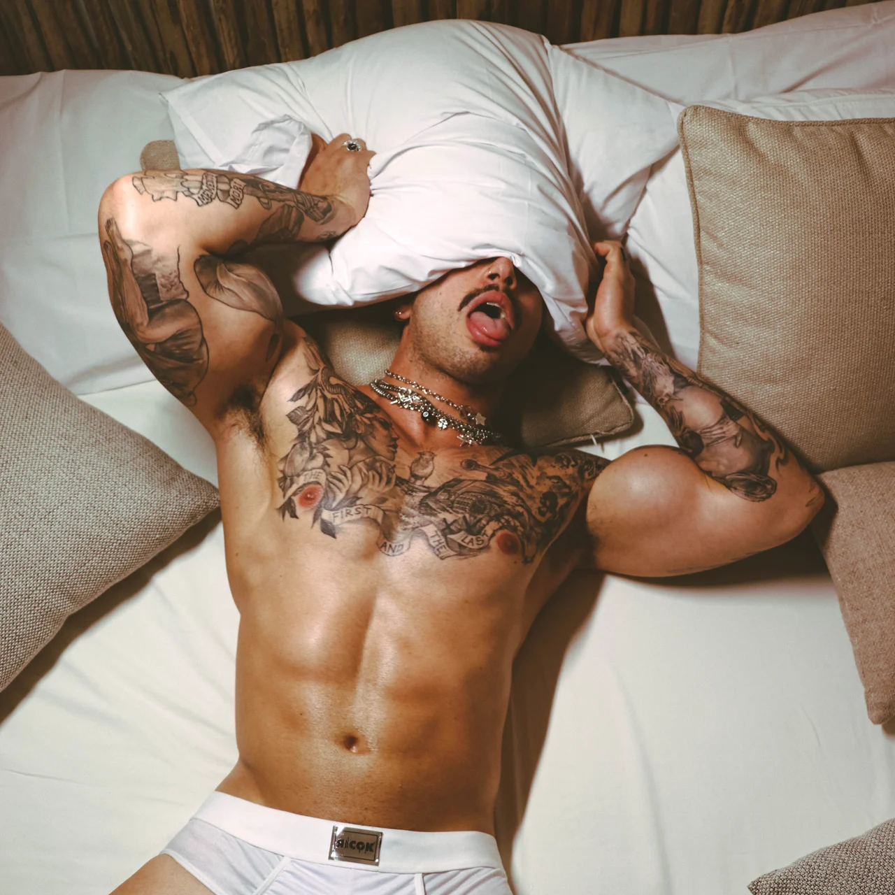 Raphael Grey - OnlyFans model