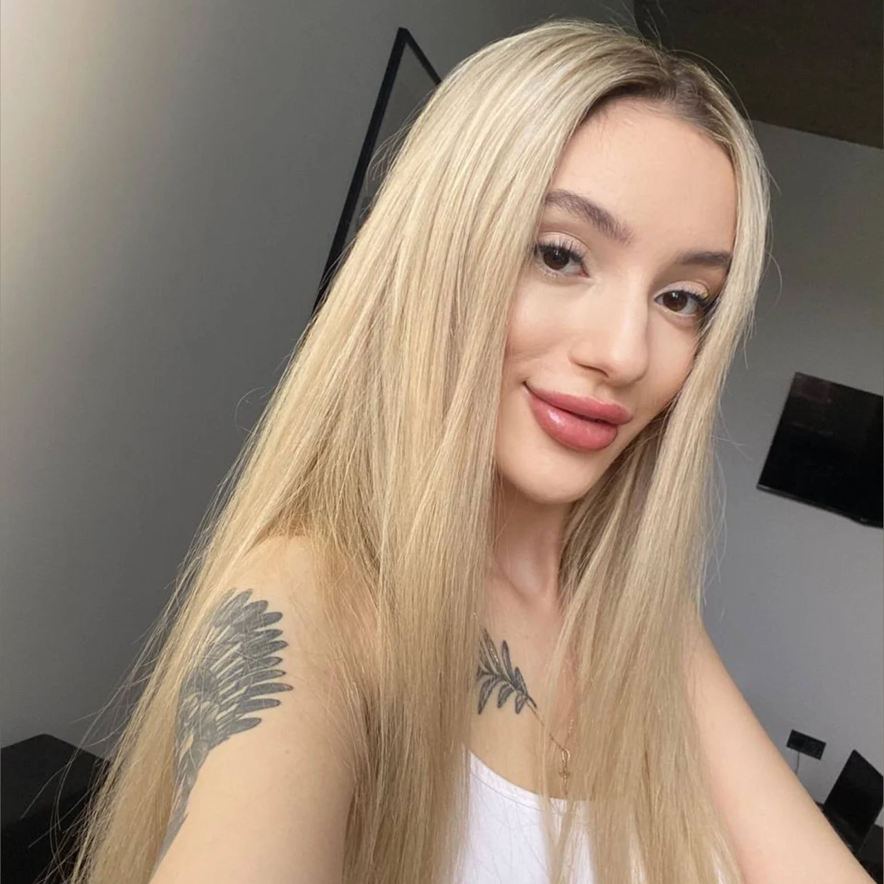 Adele💋❤️ - OnlyFans model