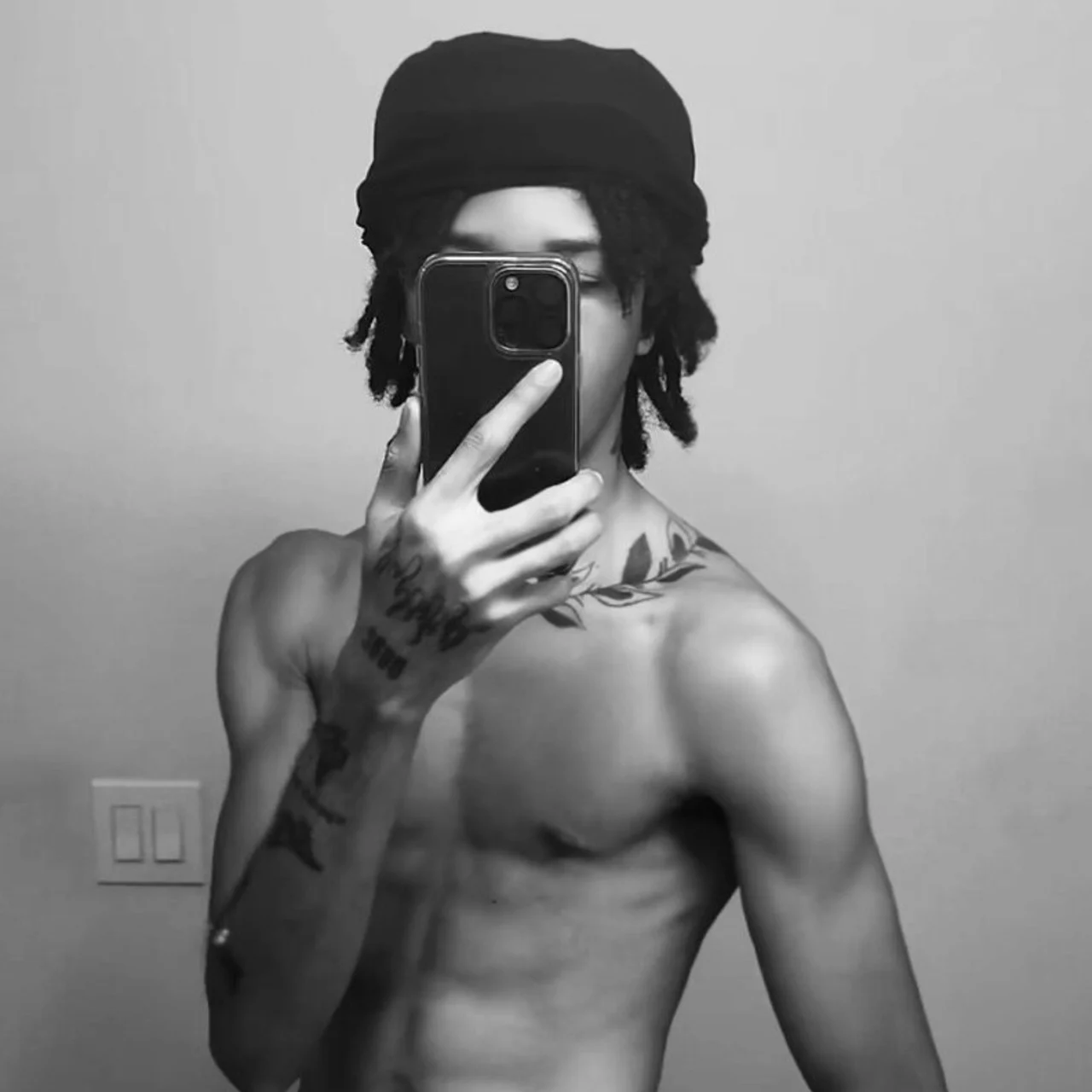 LIL J 😈 - OnlyFans model