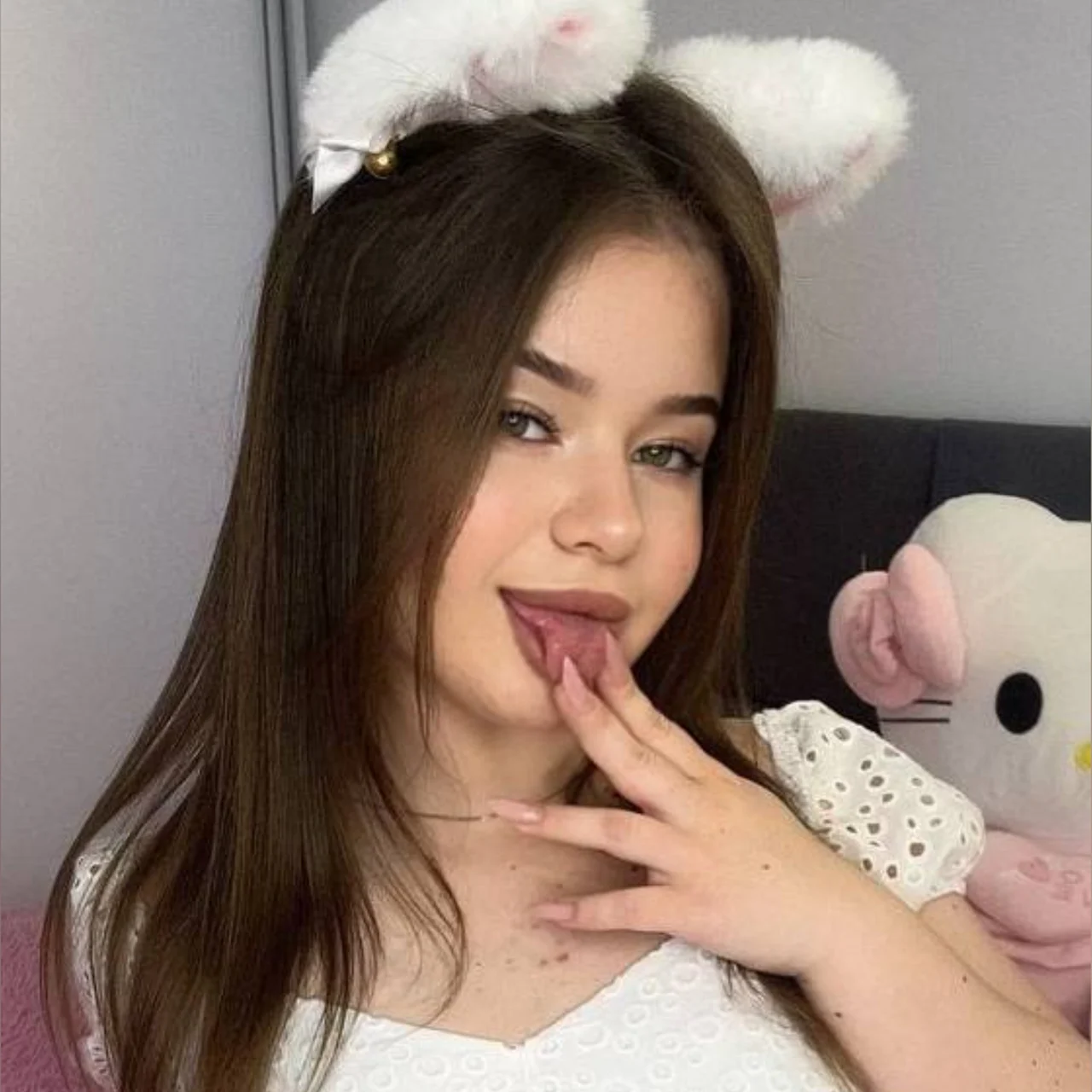 Alex - OnlyFans model