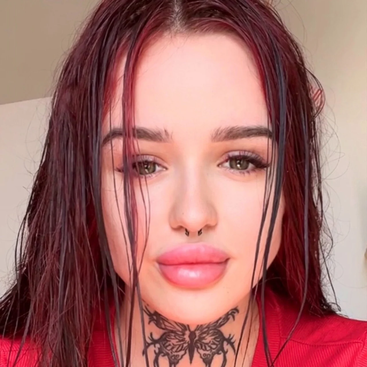 Alexa Lee - OnlyFans model