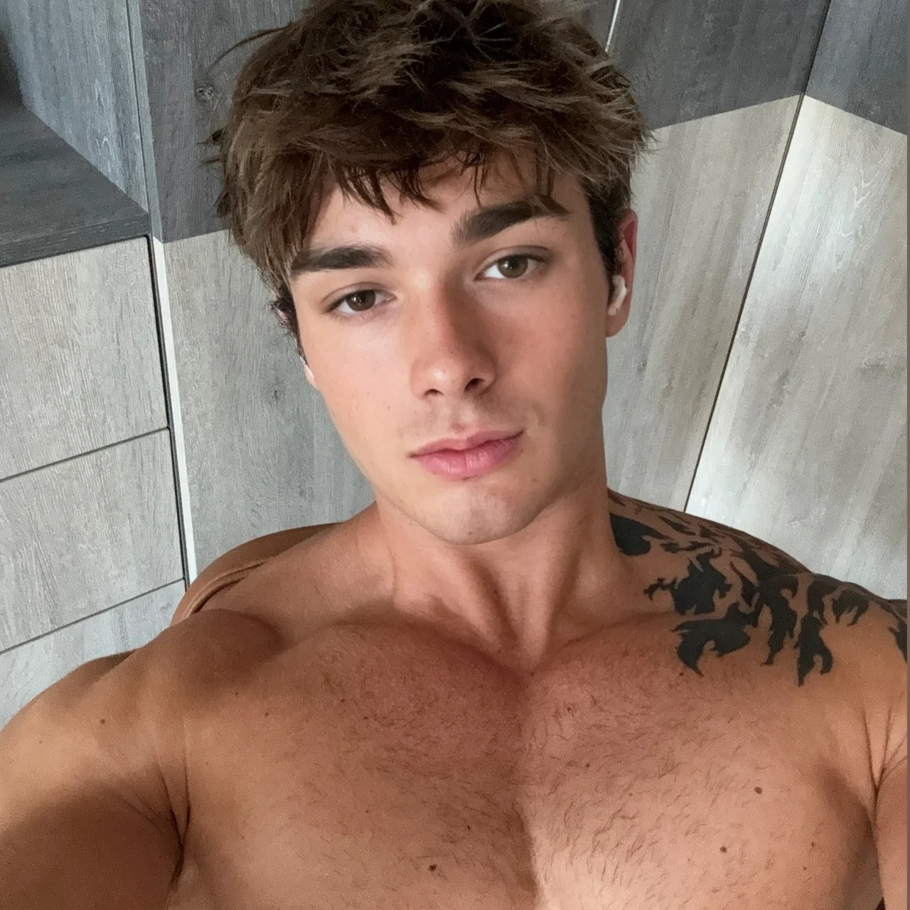 Alex Cutcher - OnlyFans model