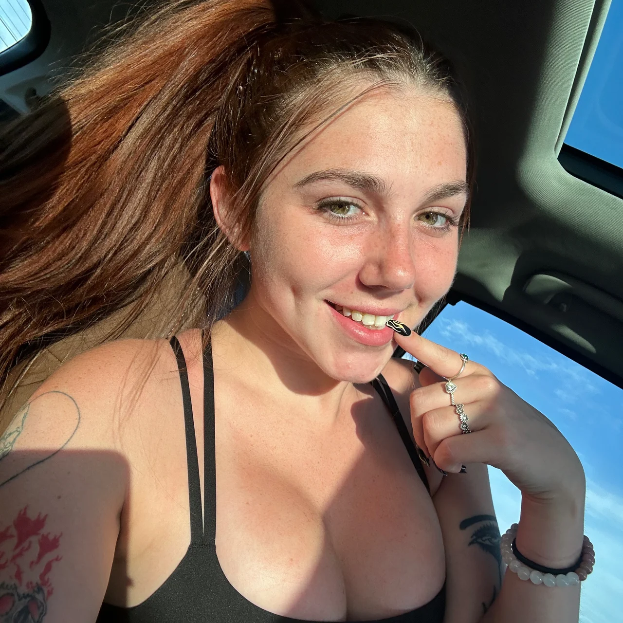 Alexis 💞 - OnlyFans model