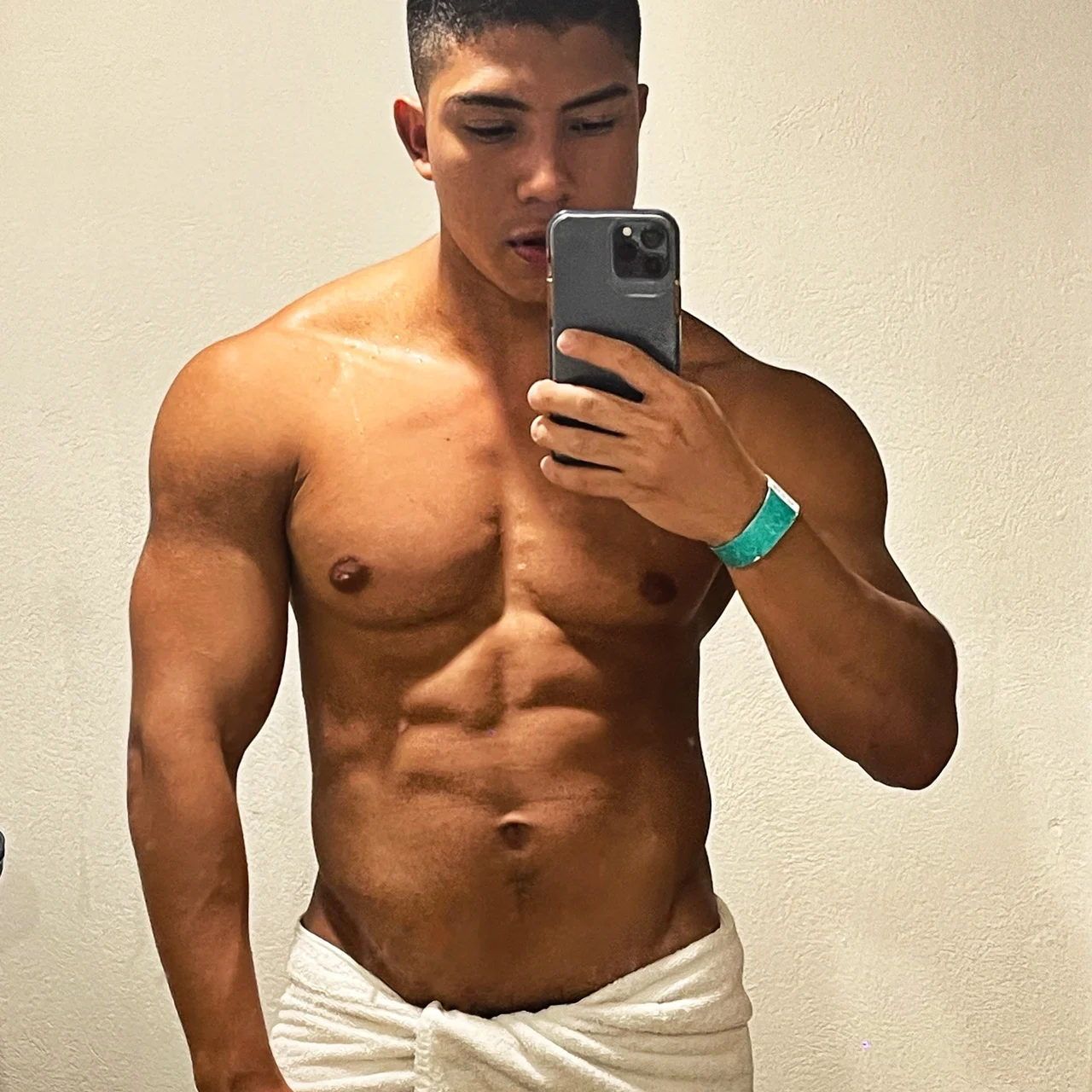 Alexis Uriel Arreola - OnlyFans model