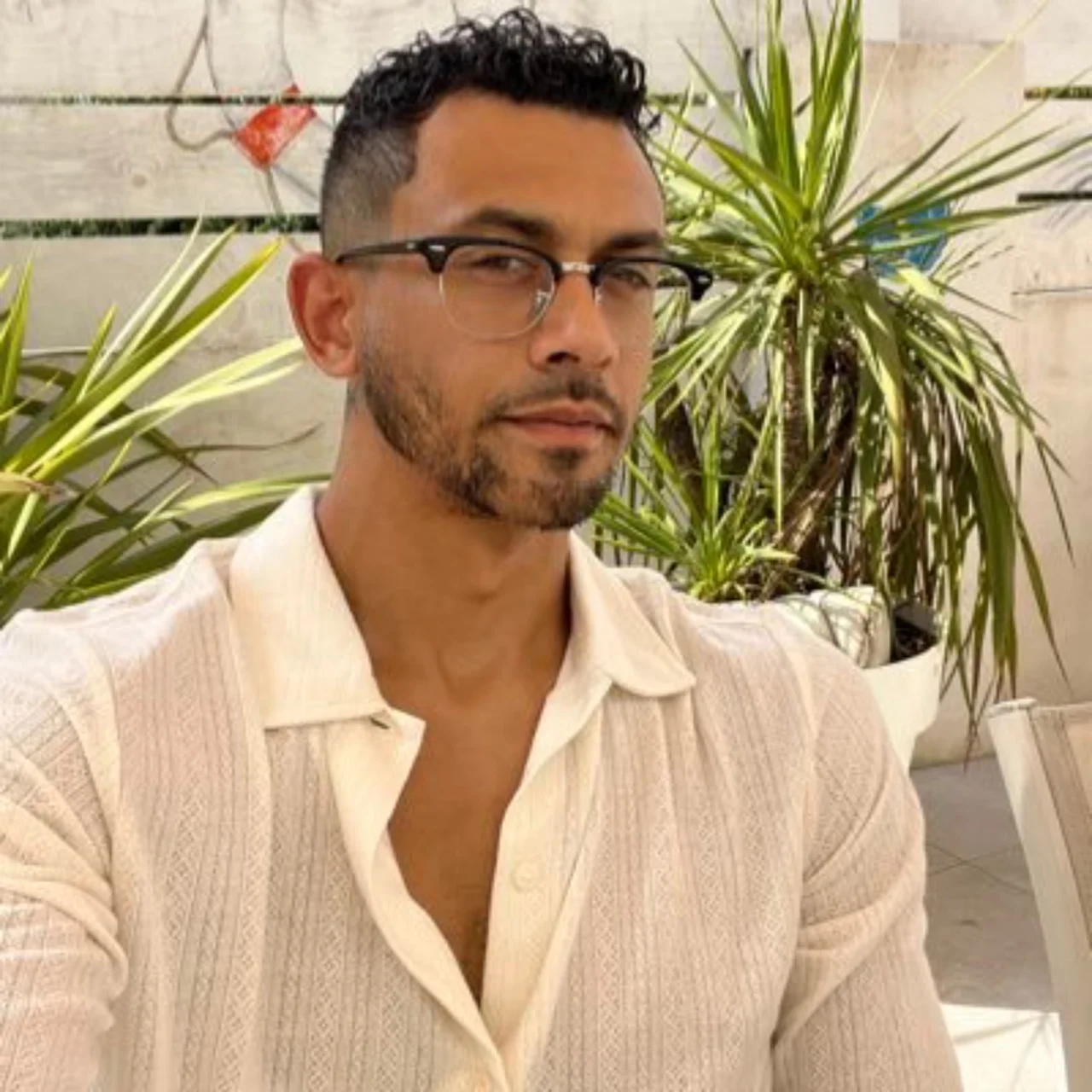 Alex Jones - OnlyFans model