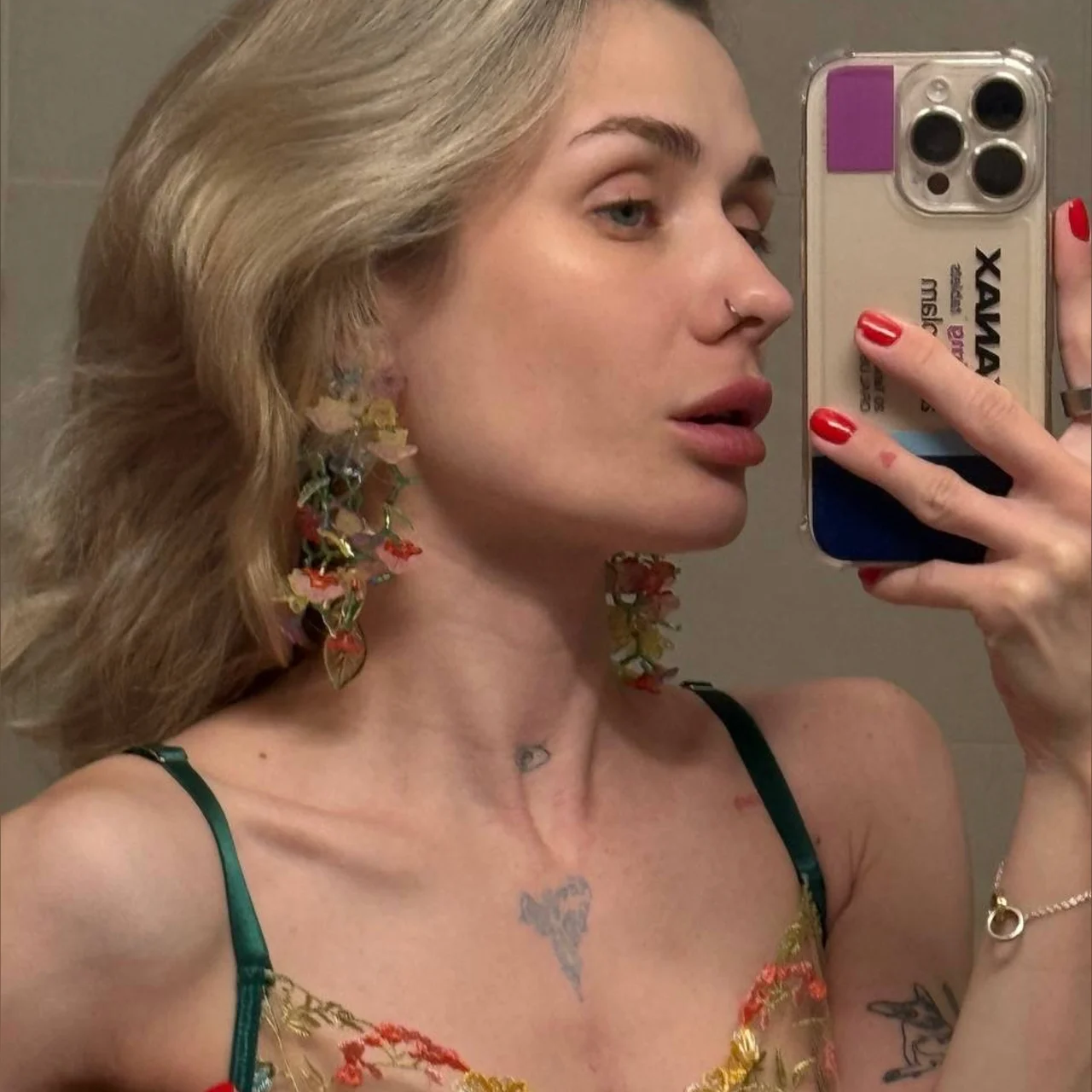 AliceShea - OnlyFans model