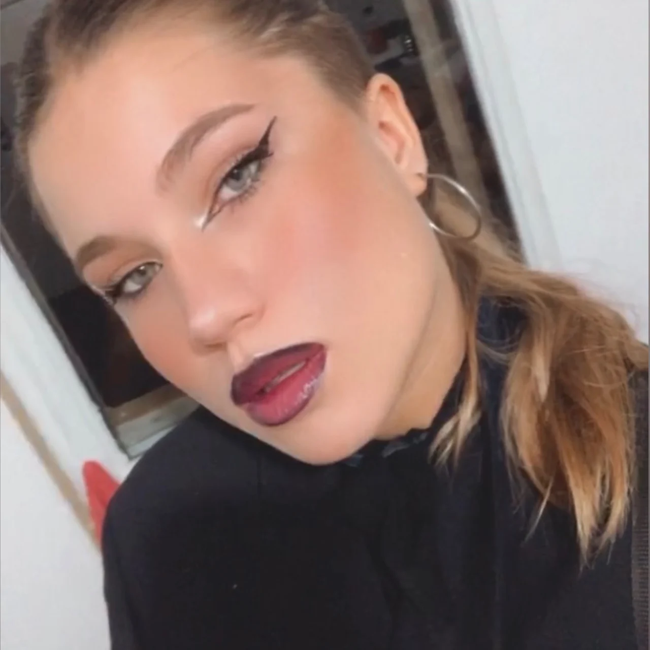 Almendra - OnlyFans model