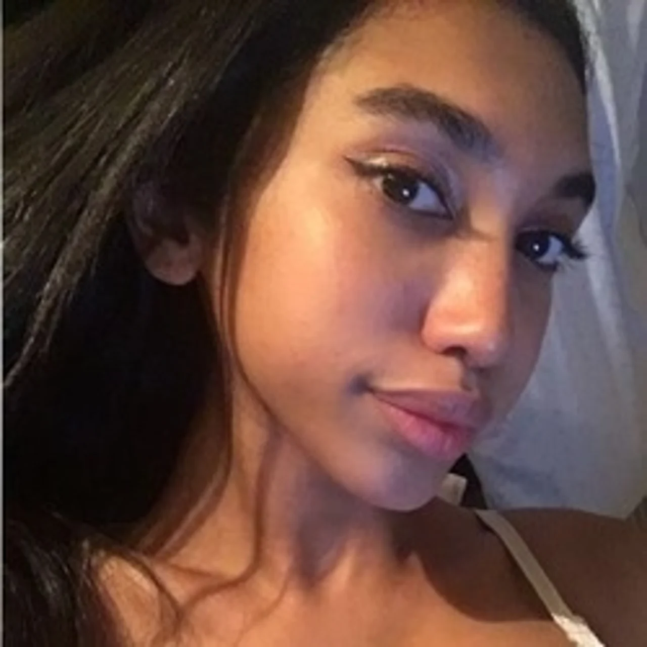 Alyssa Cova 💎 - OnlyFans model