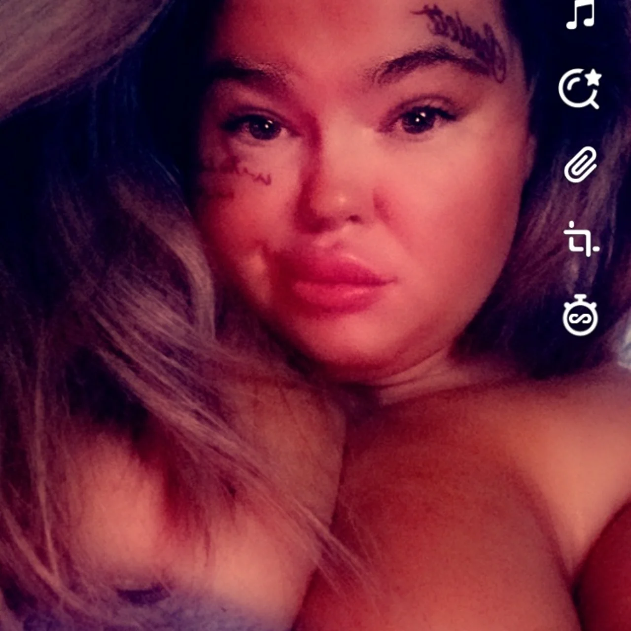 Manda - OnlyFans model