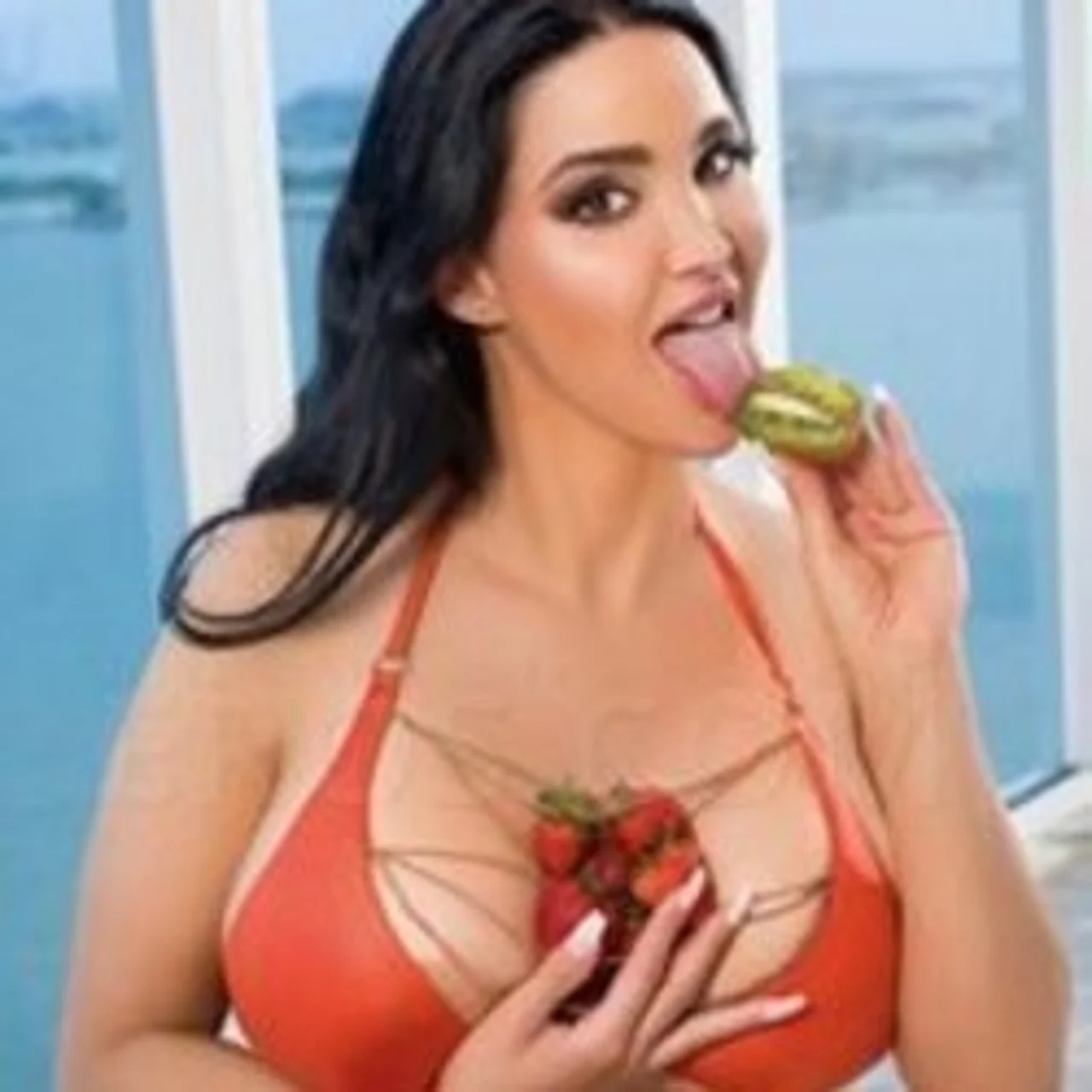 amyanderssen - OnlyFans model