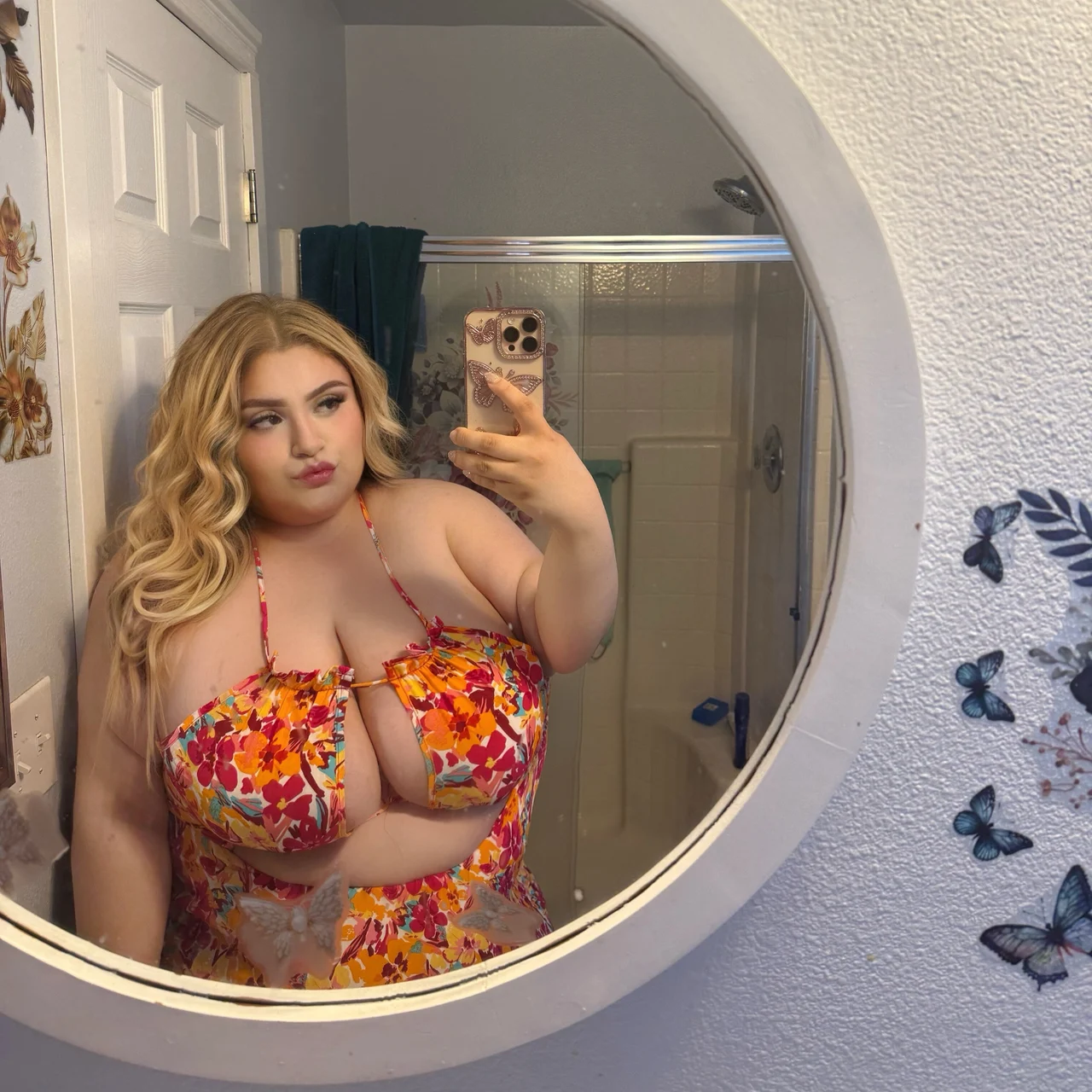 Anali Sanchez - OnlyFans model