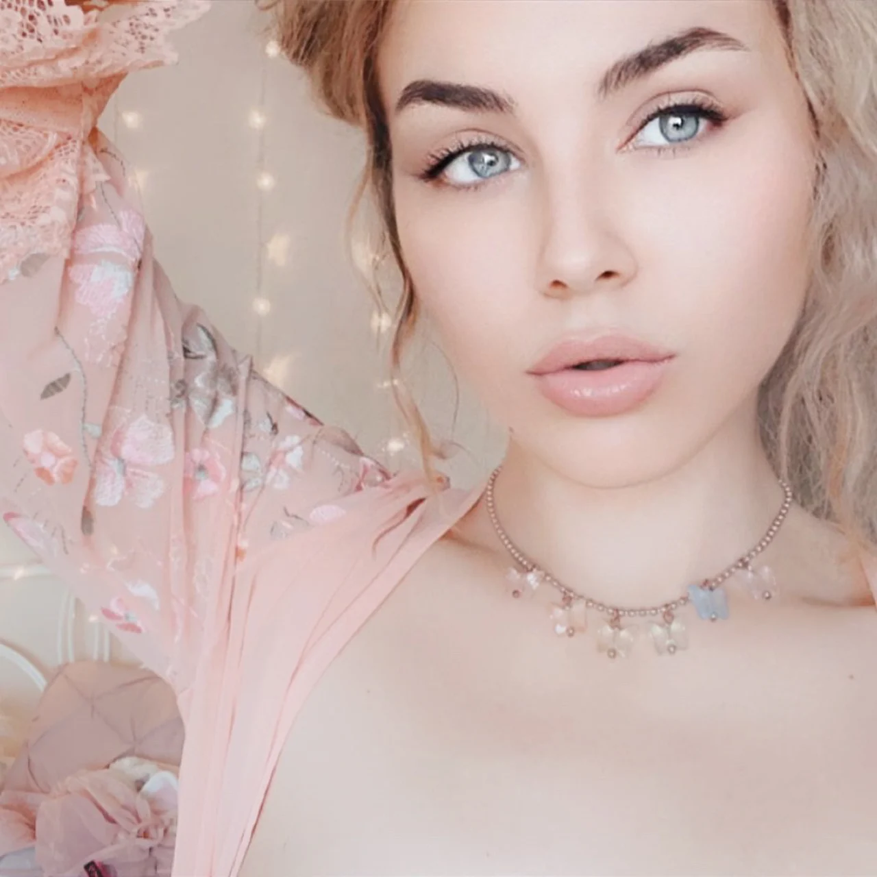 angelicnymph - OnlyFans model