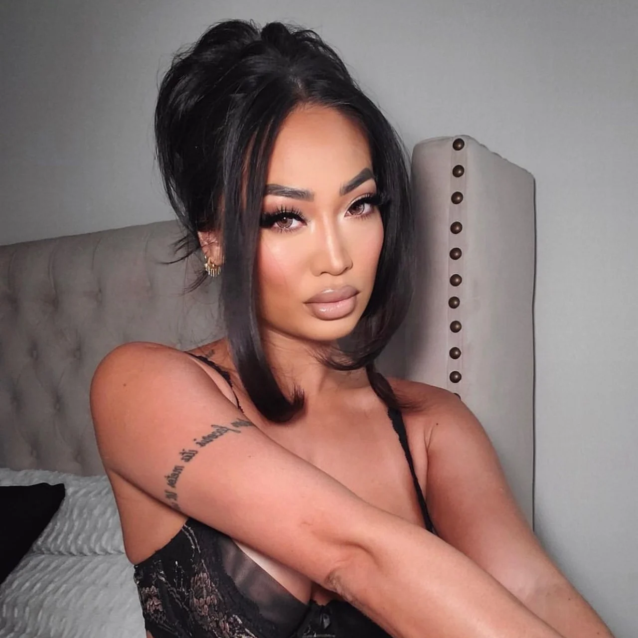 💘 Angelina Ang - OnlyFans model