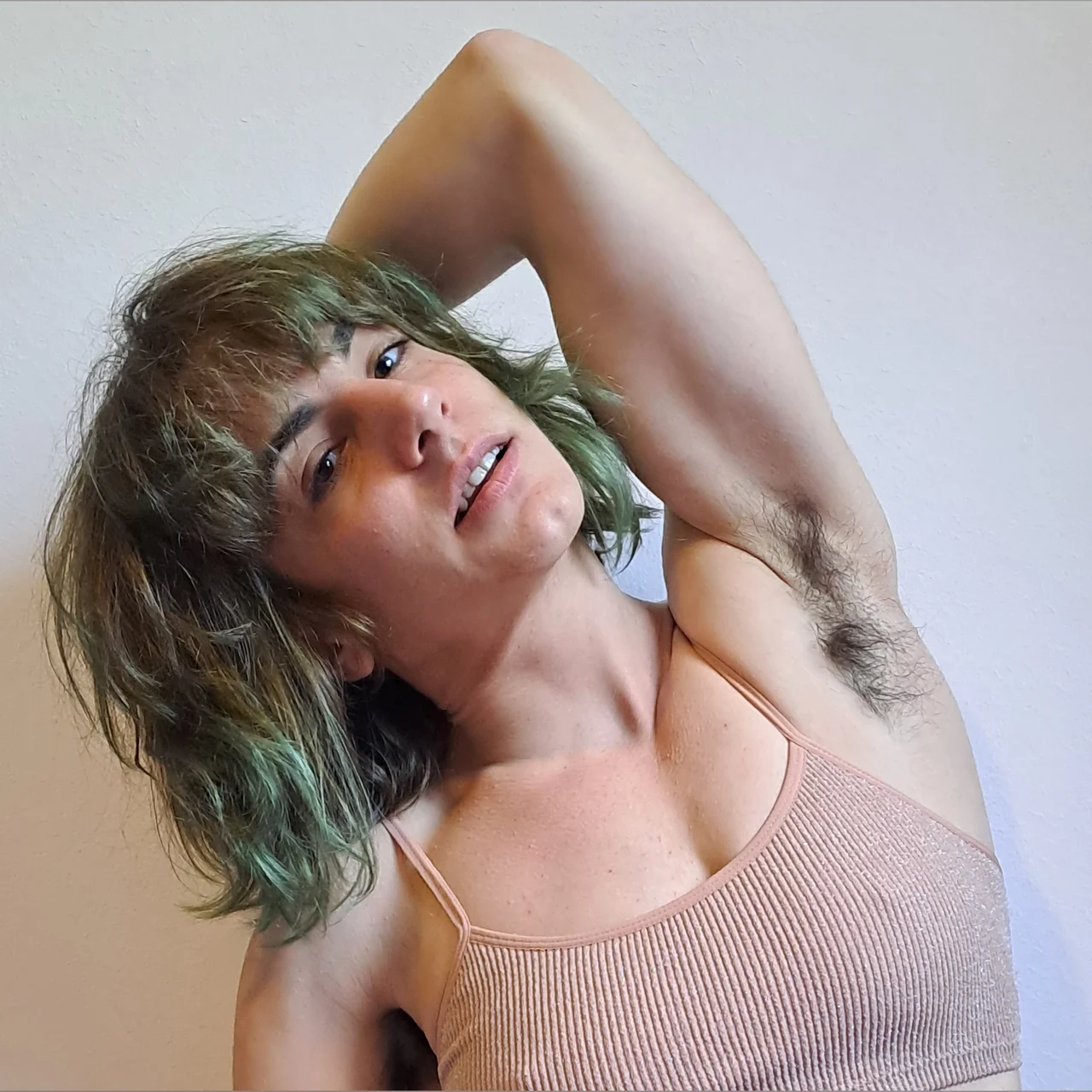 Aragne Spicy ❤️‍🔥 hairy muscled big clit - OnlyFans model