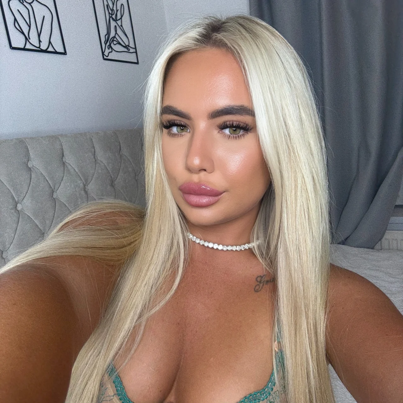 Aribella-Leigh ✨ - OnlyFans model