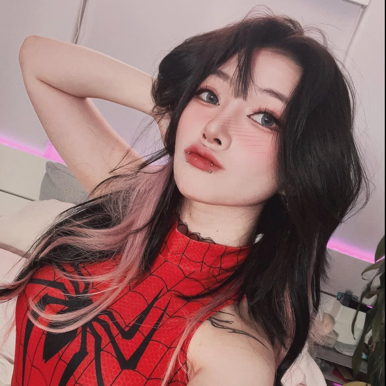 Atlas (VIP) - OnlyFans model