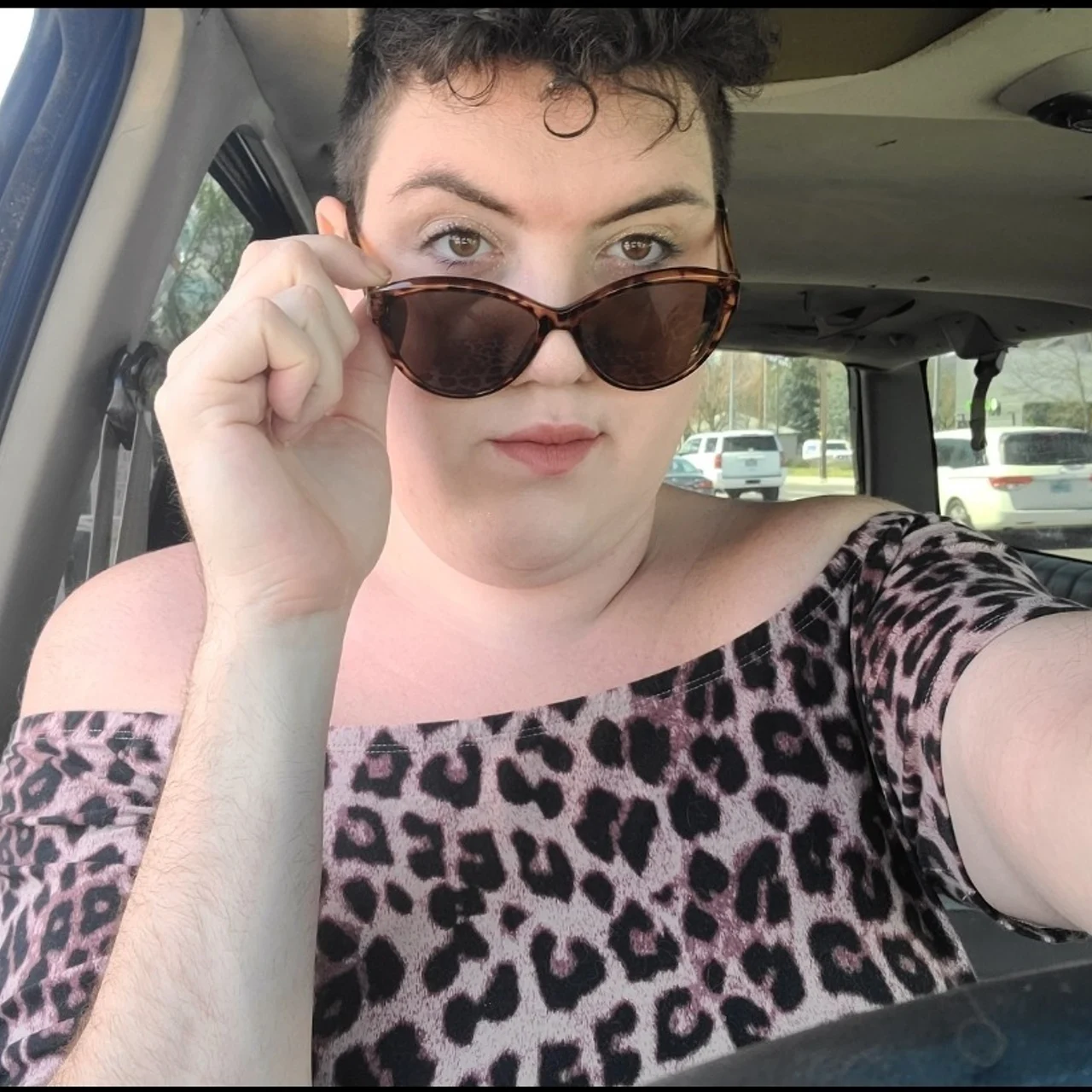 Au Natural Amazon - OnlyFans model