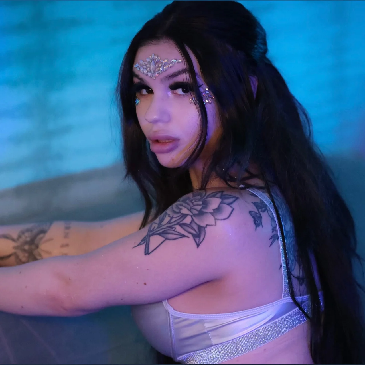 Autumn Flowers - OnlyFans model