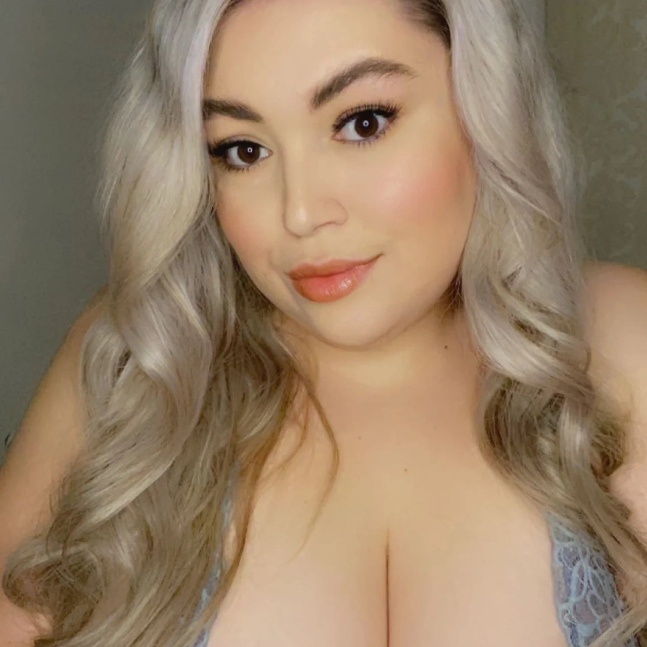 Ava Lily 💕 - OnlyFans model