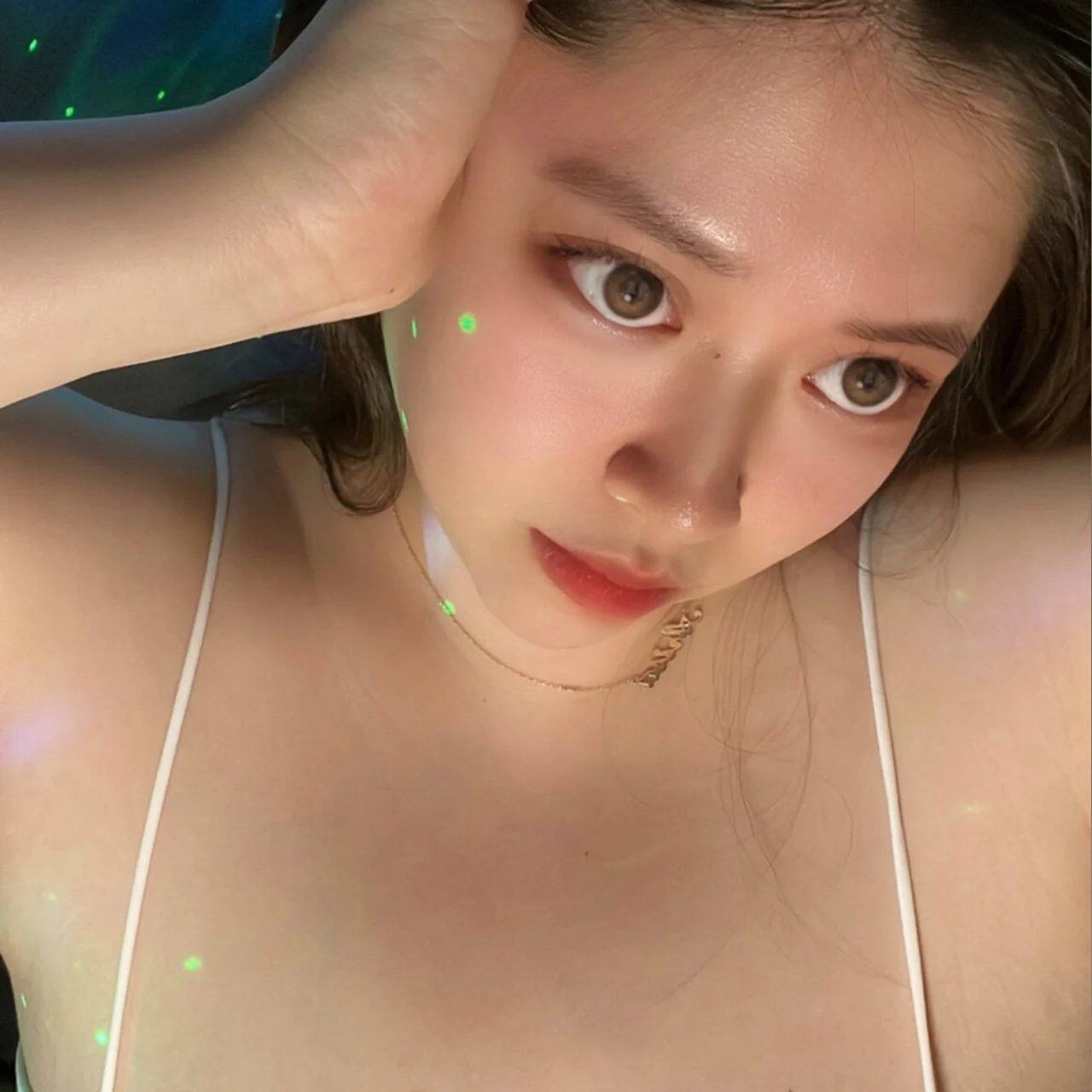 Ari - OnlyFans model