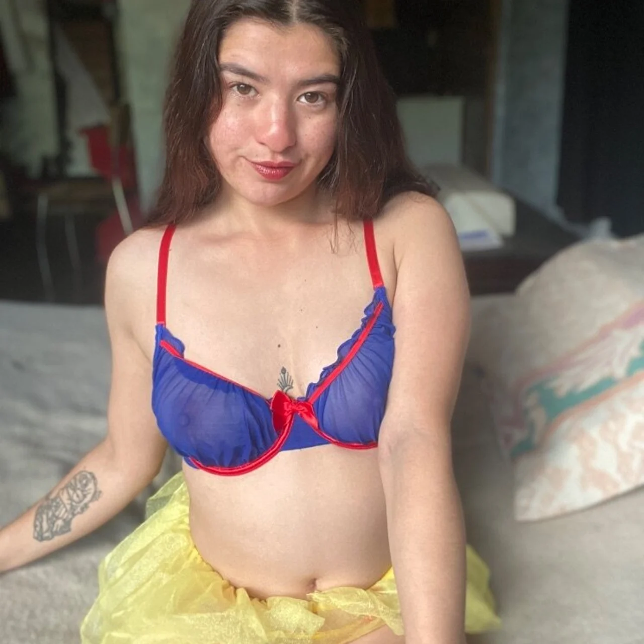 AZULCORAZAGODESS - OnlyFans model