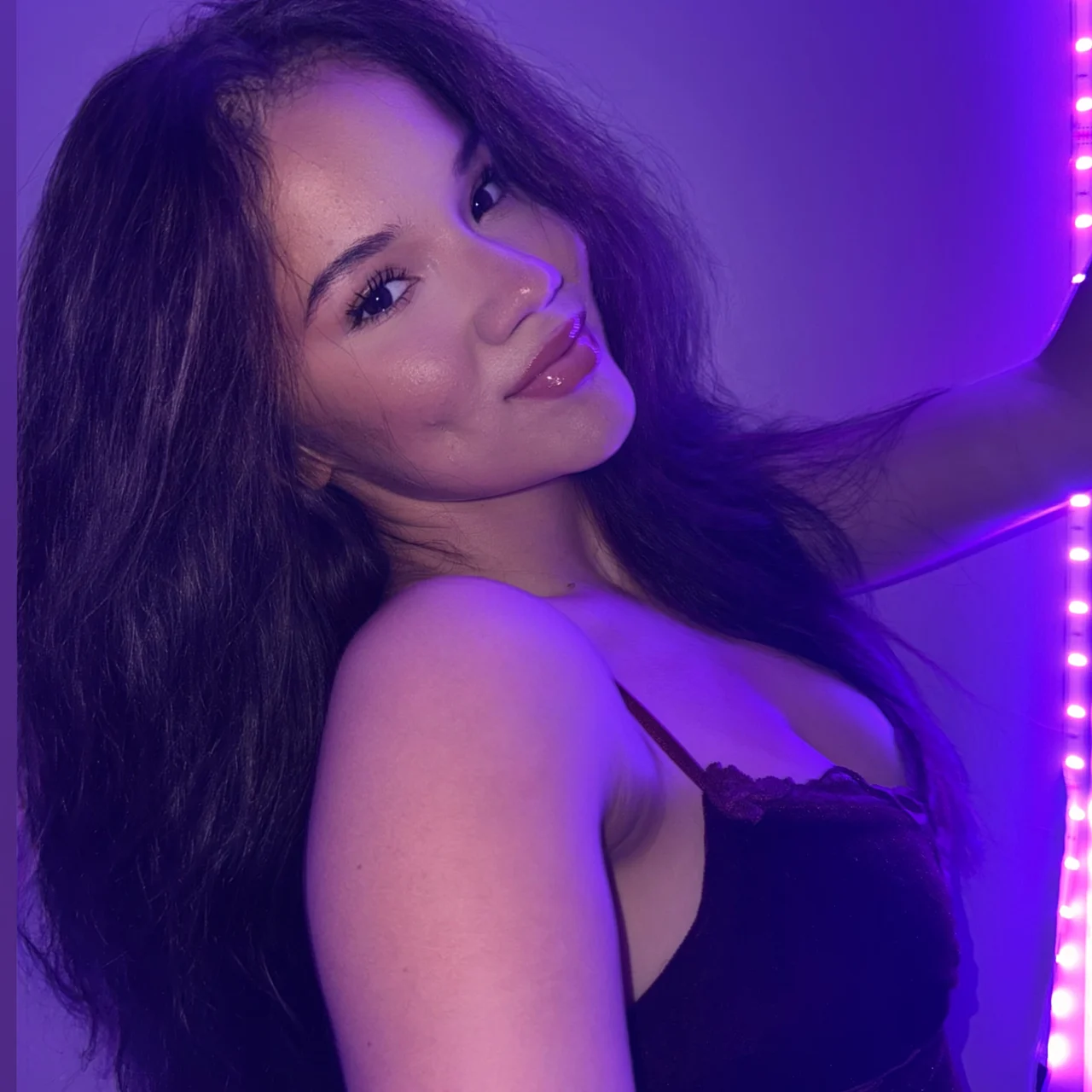 avery - OnlyFans model