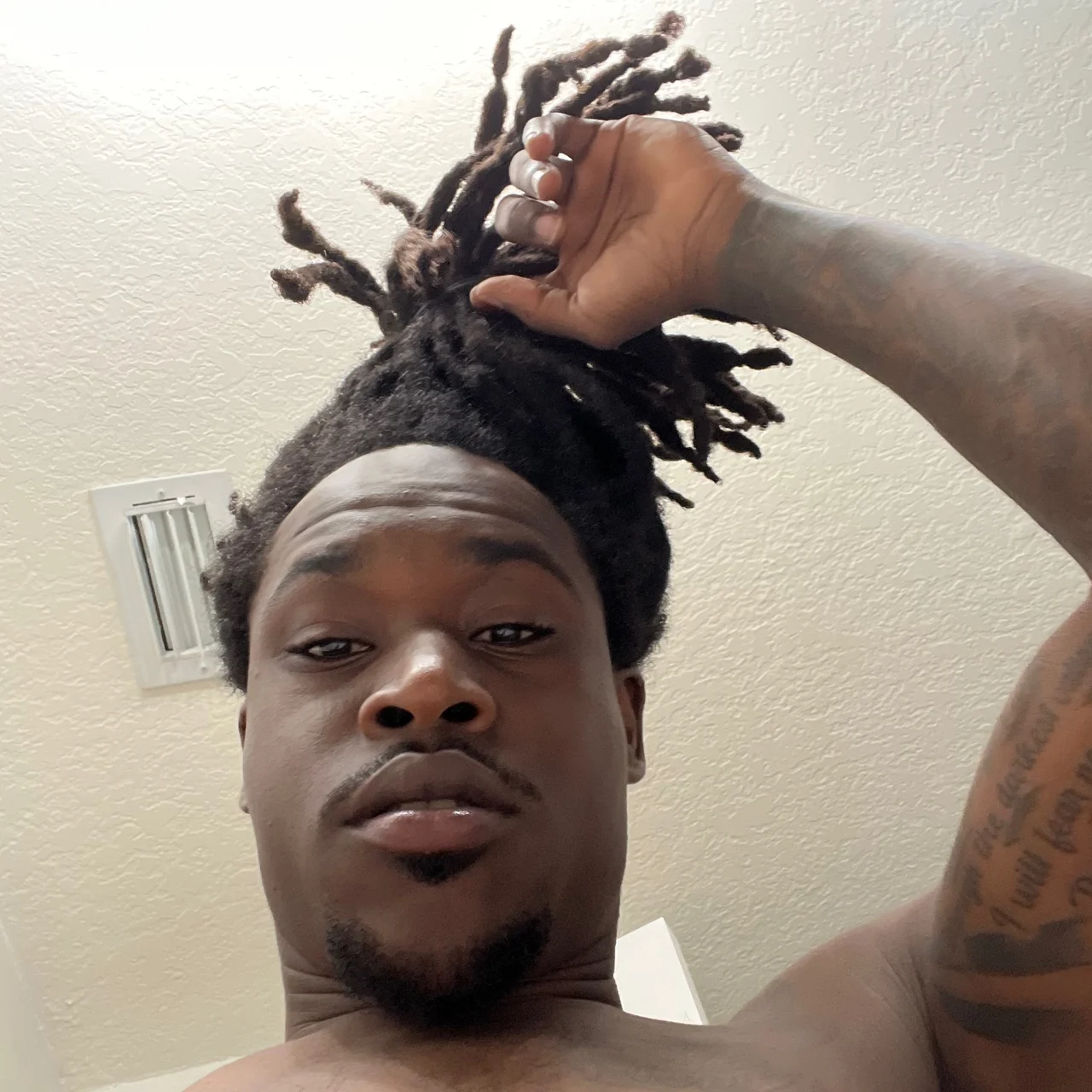 BananaGuy6 - OnlyFans model