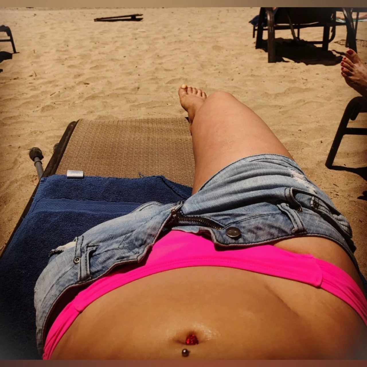 Bbleg - OnlyFans model