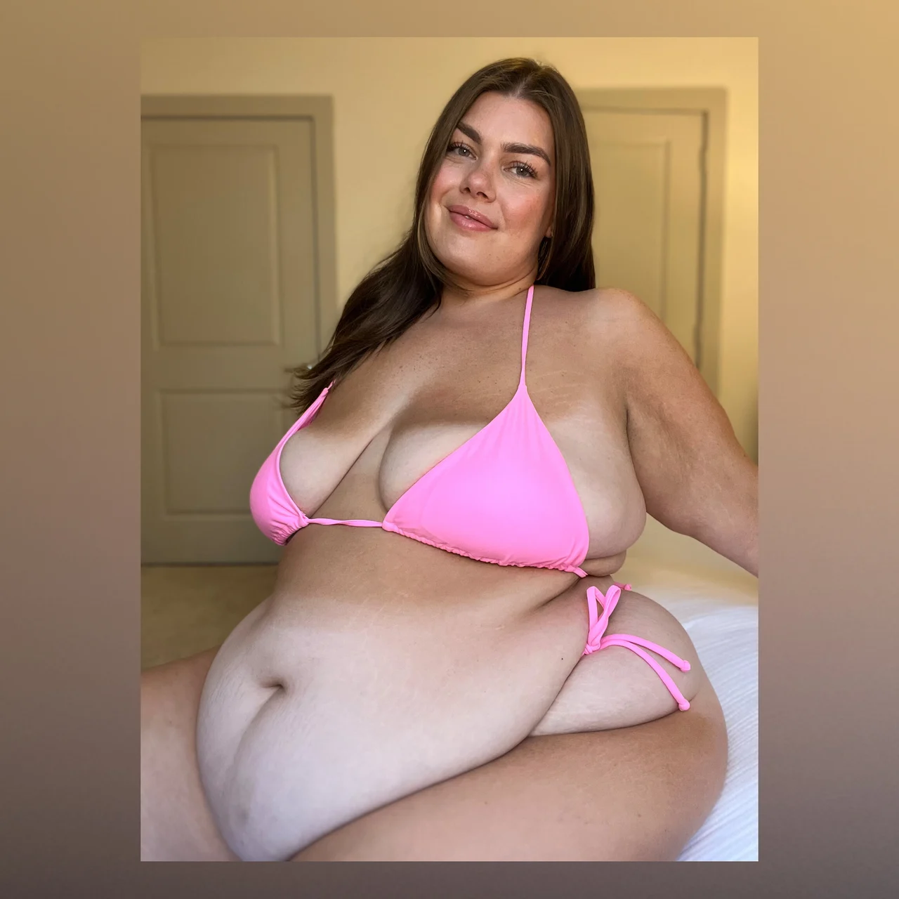 Chloe - OnlyFans model