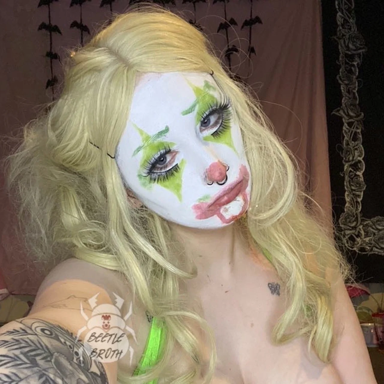 beetlebroth - OnlyFans model