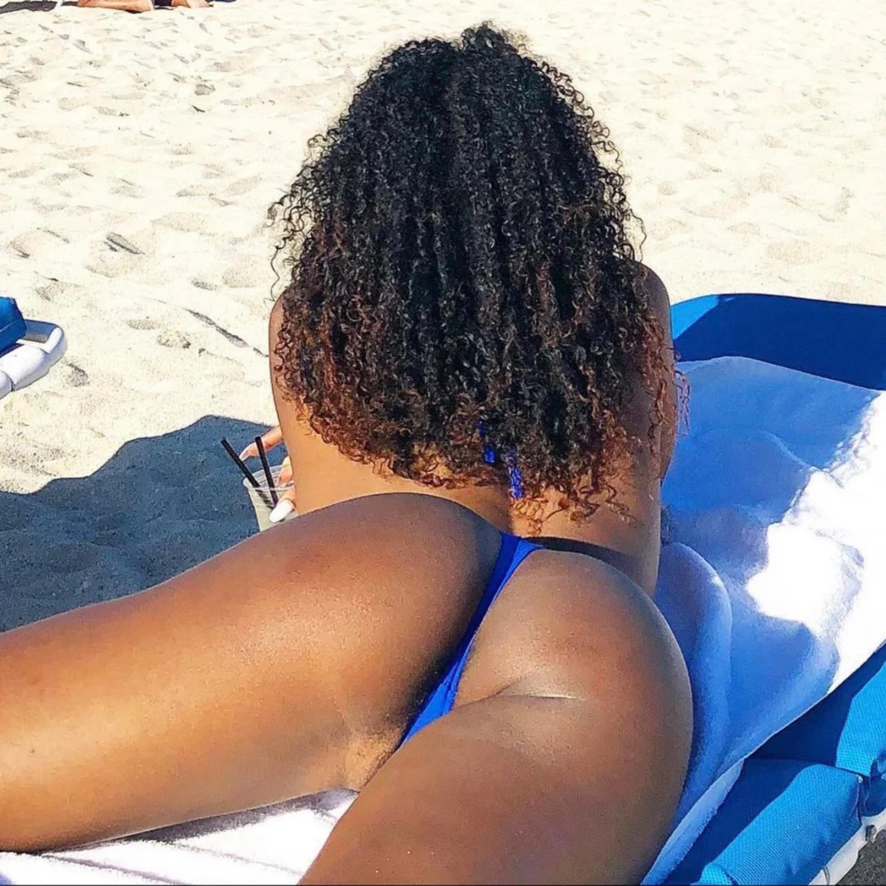 ONLINEπ’Bella VIPπ©° - OnlyFans model