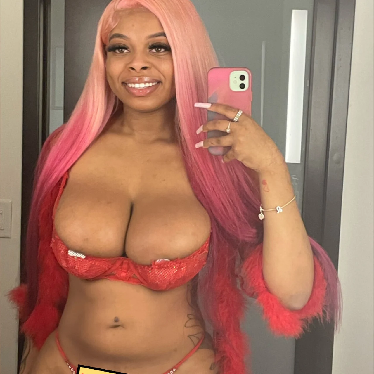 NastyNie 👅 - OnlyFans model