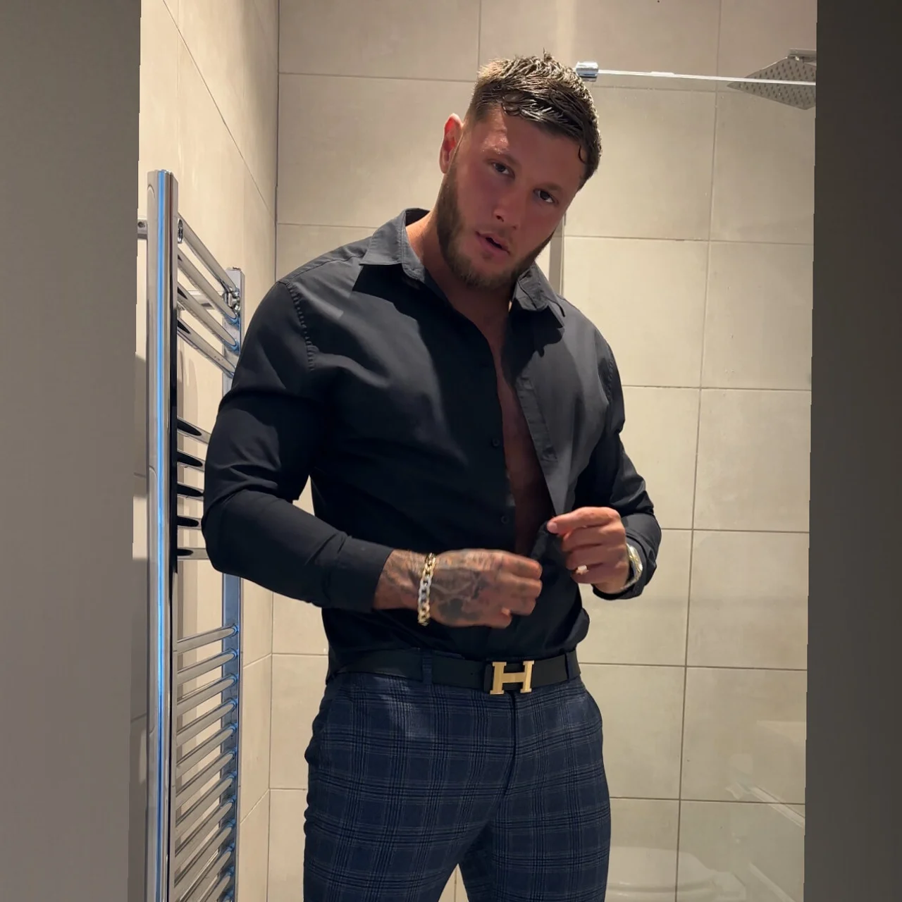 Big stacks 💪 - OnlyFans model