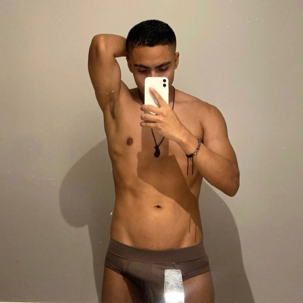 Renzo Herrera - OnlyFans model