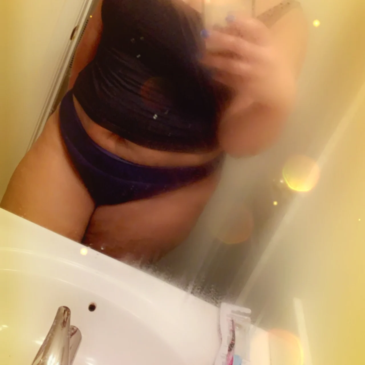 Bite Me Harder - OnlyFans model