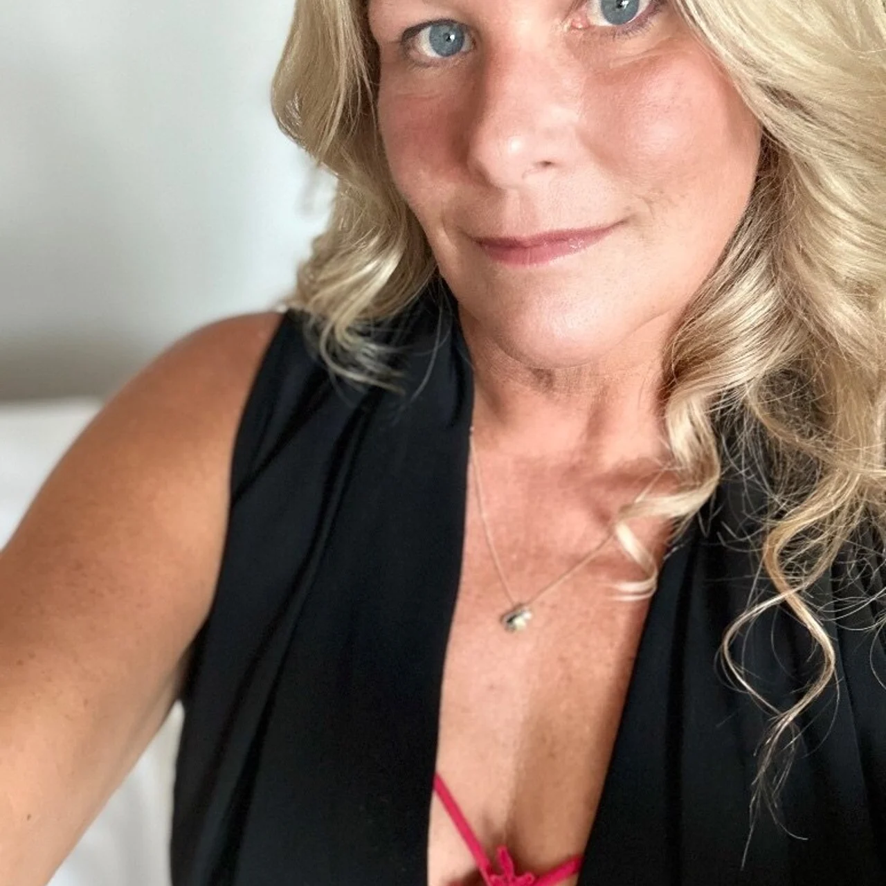 Blondeonthebay 🍁👸🏼♠️ - OnlyFans model