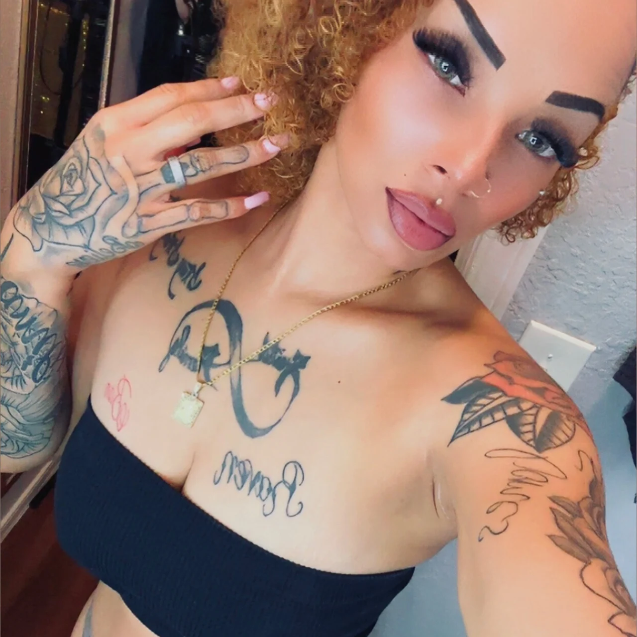 BoNiTa MaMii🥰 - OnlyFans model