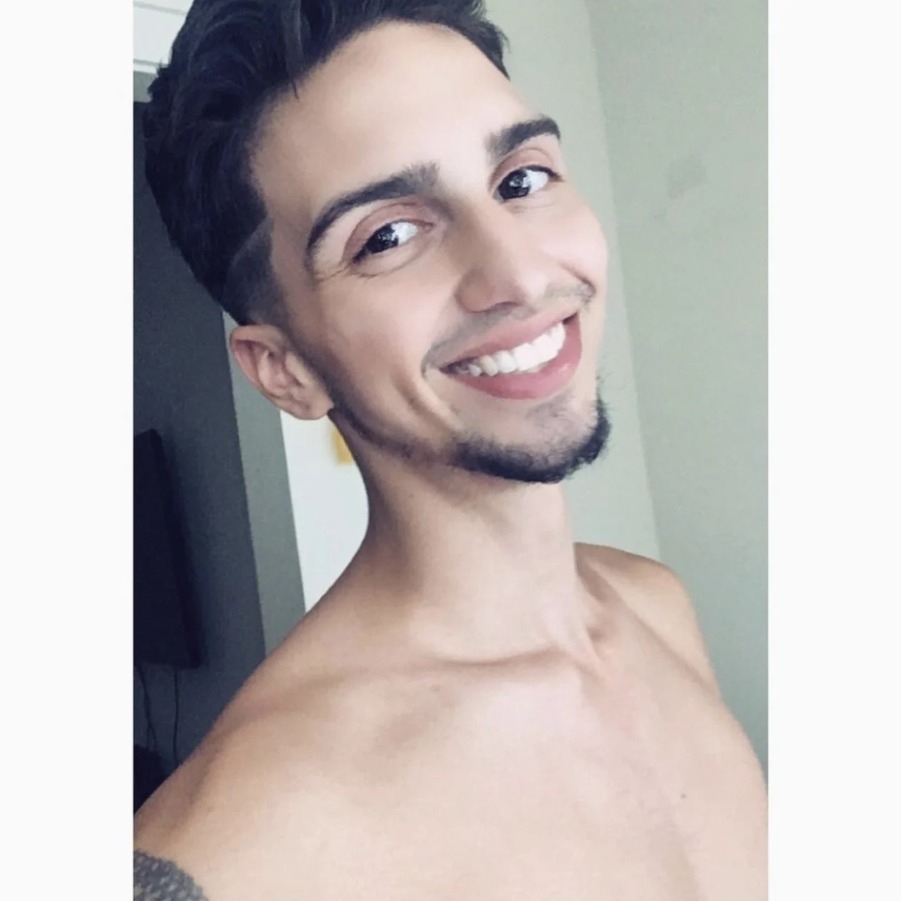 boriboy - OnlyFans model