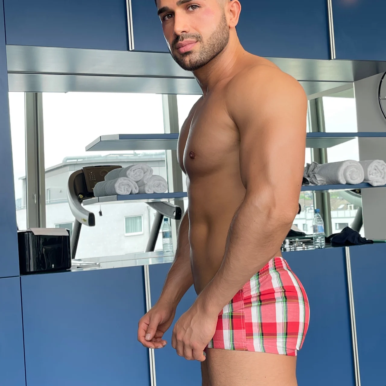 bossbreed - OnlyFans model