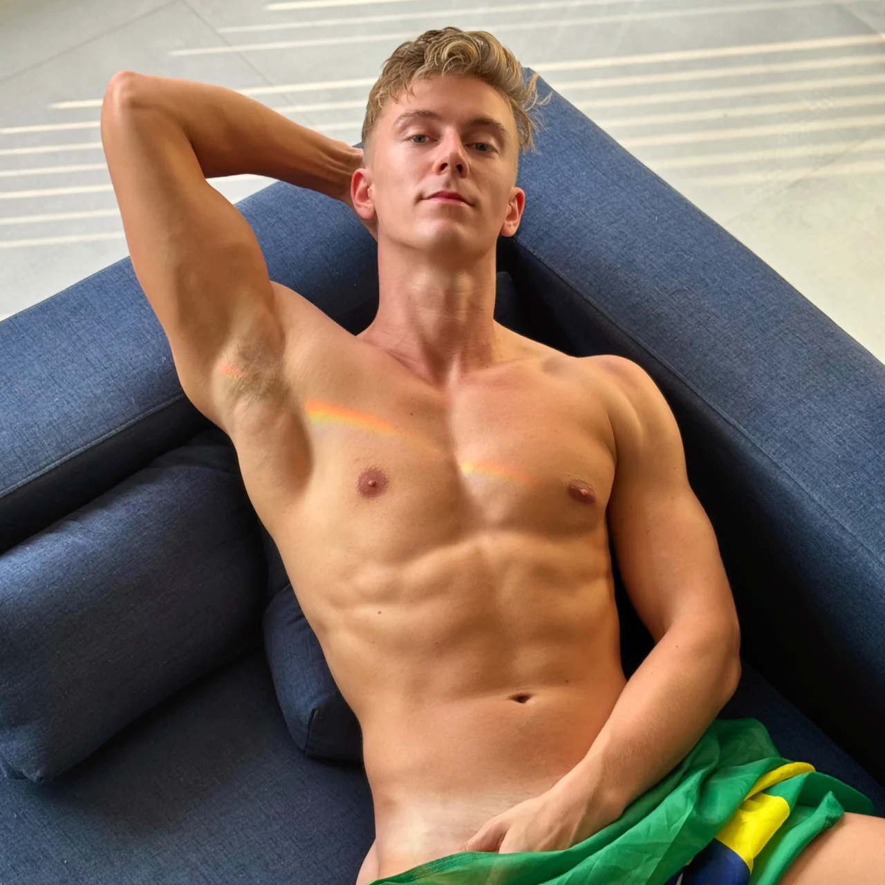 British Twunk - OnlyFans model