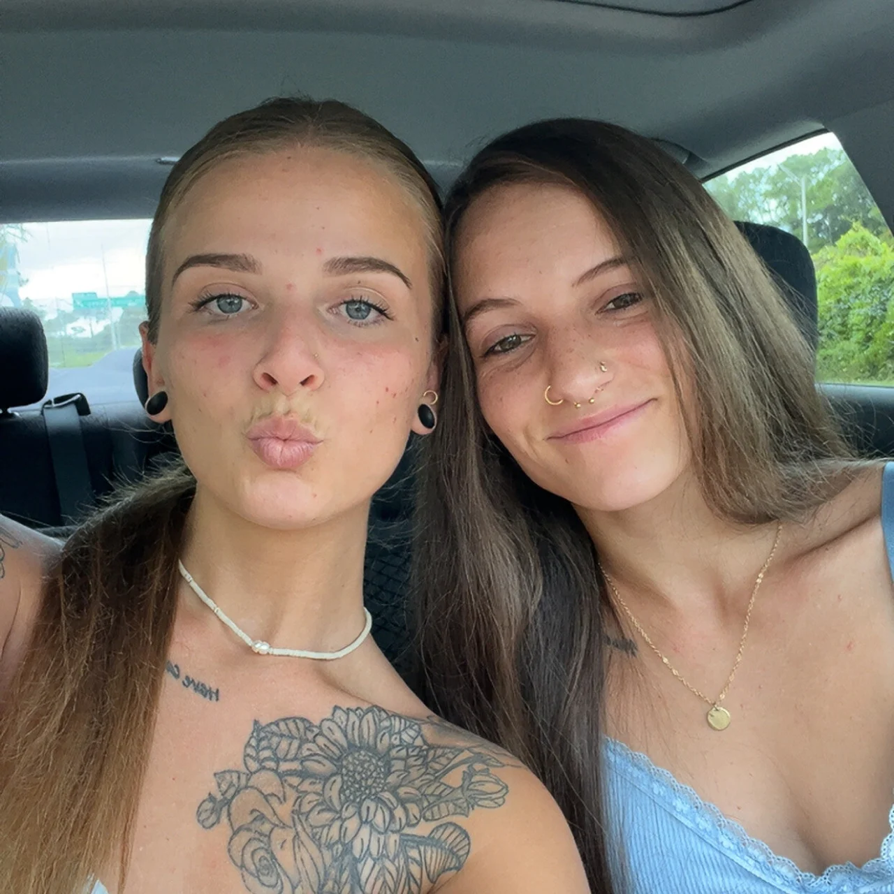 Ally - OnlyFans model