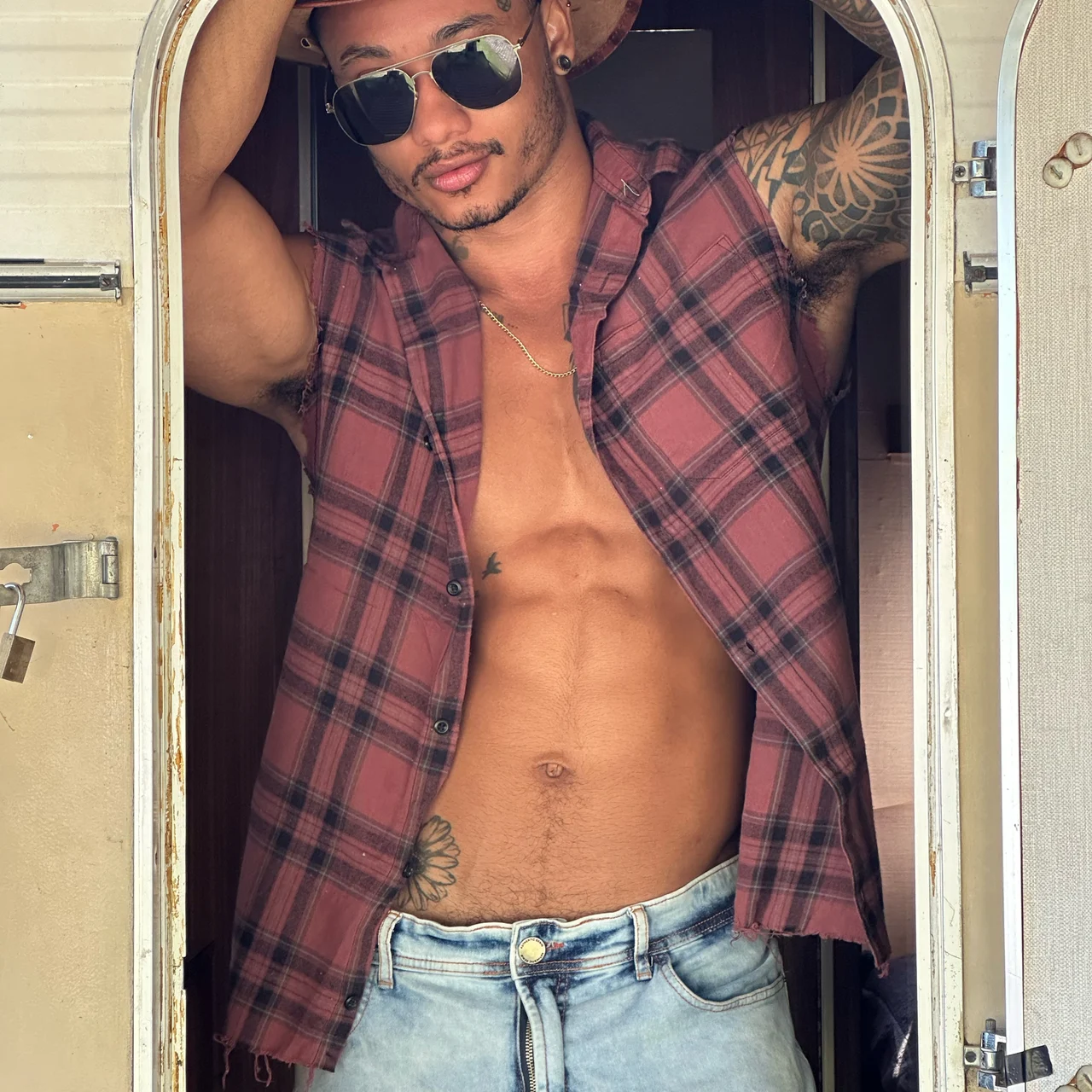 Bruno black - OnlyFans model