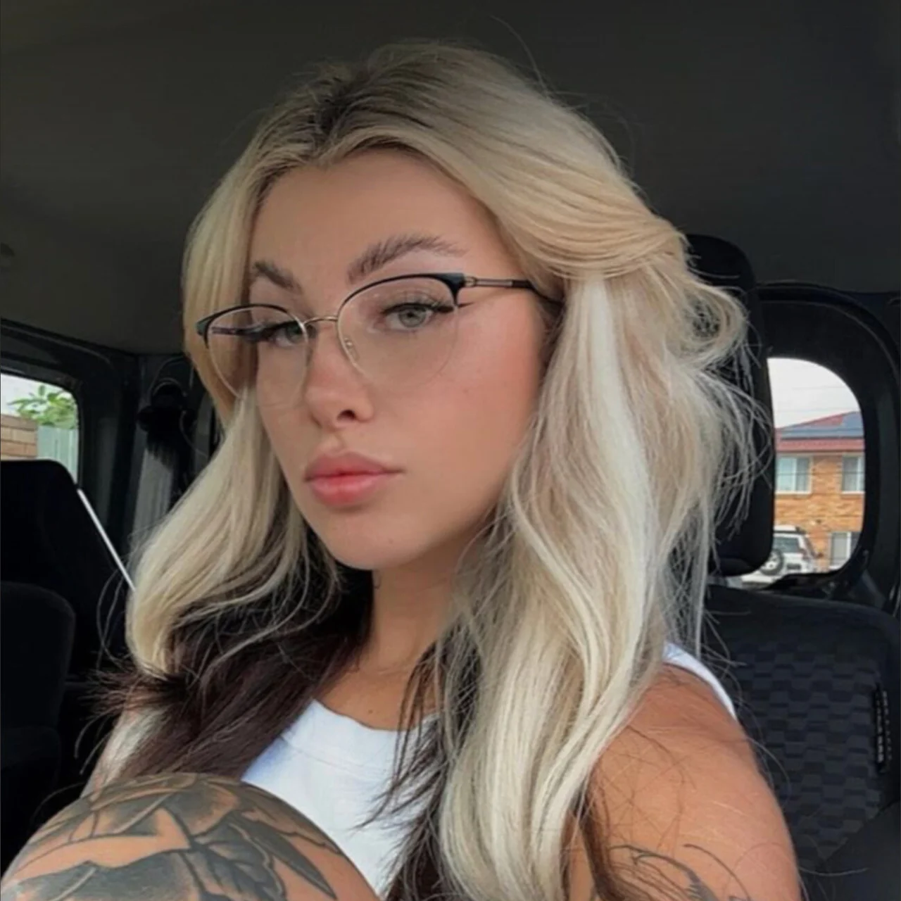 Ren - OnlyFans model