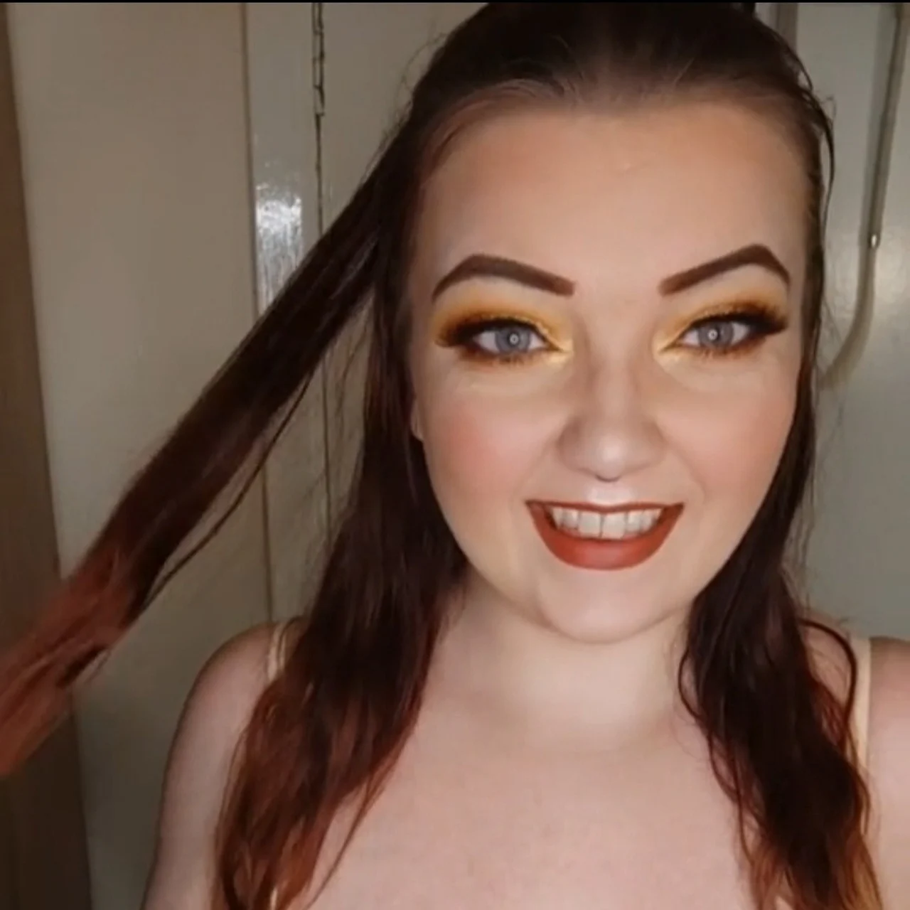 BuxomousPrime - OnlyFans model