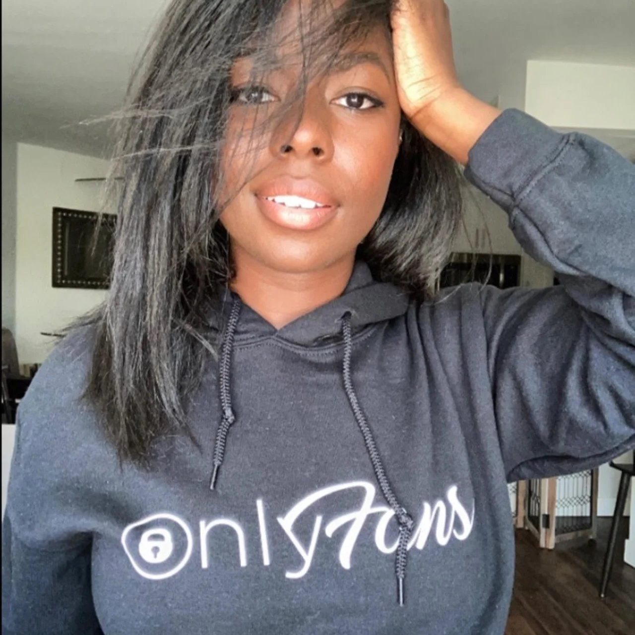 Camille W - OnlyFans model