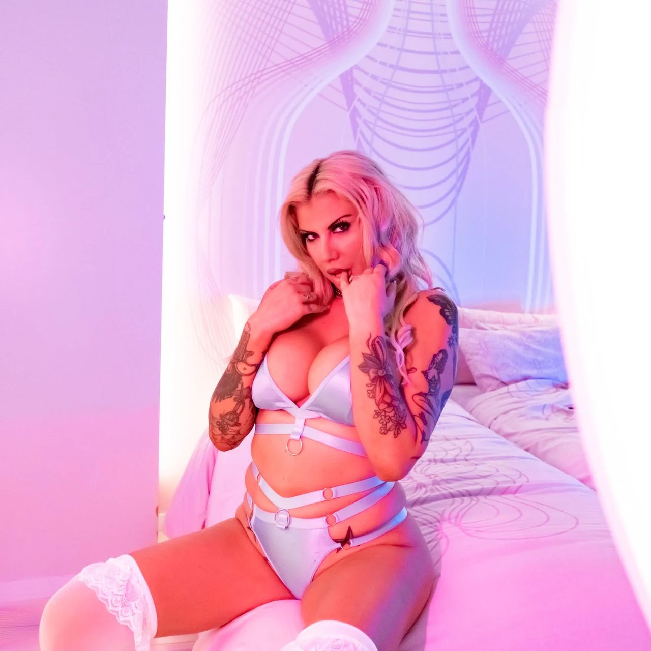 Carolina - OnlyFans model