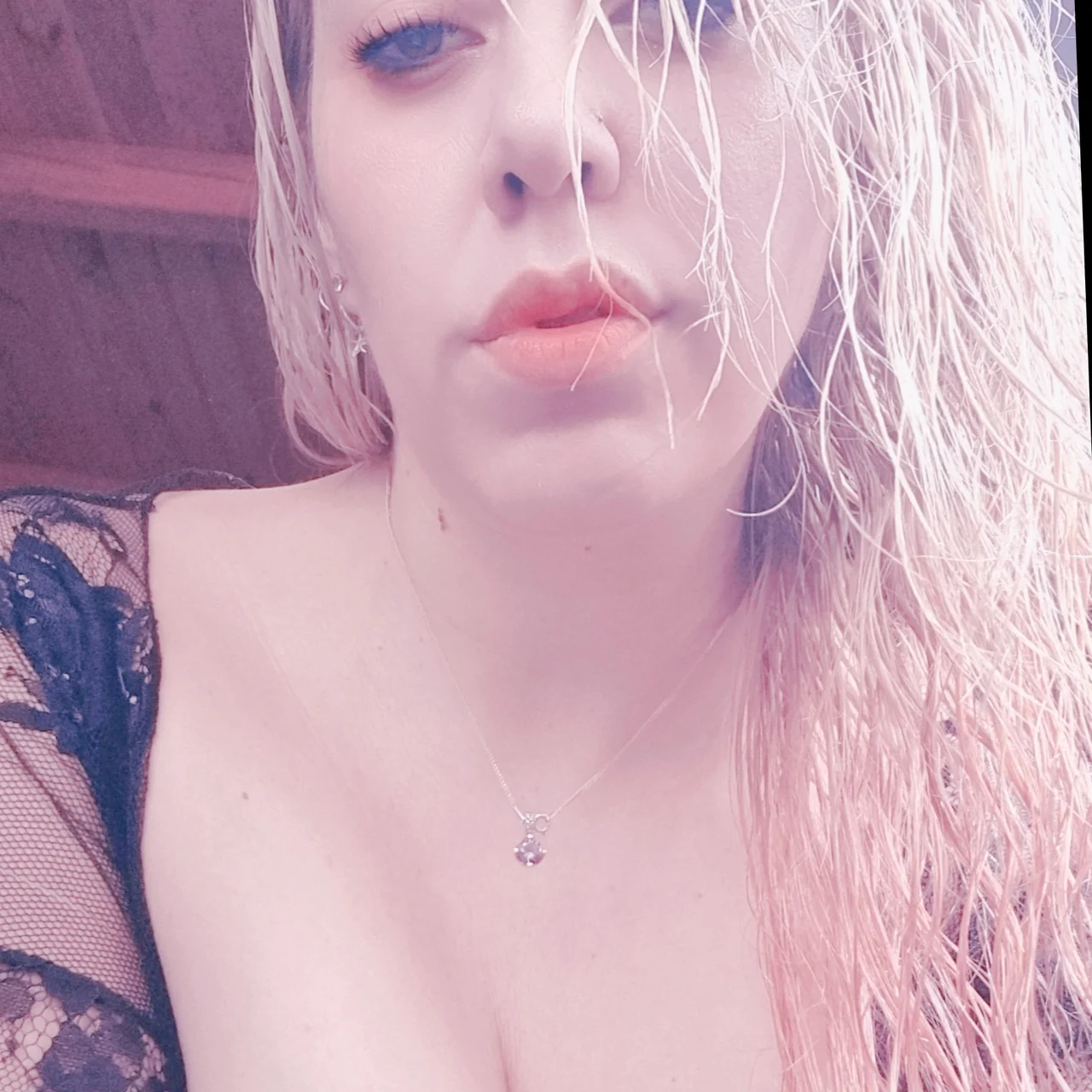 Cathy - OnlyFans model