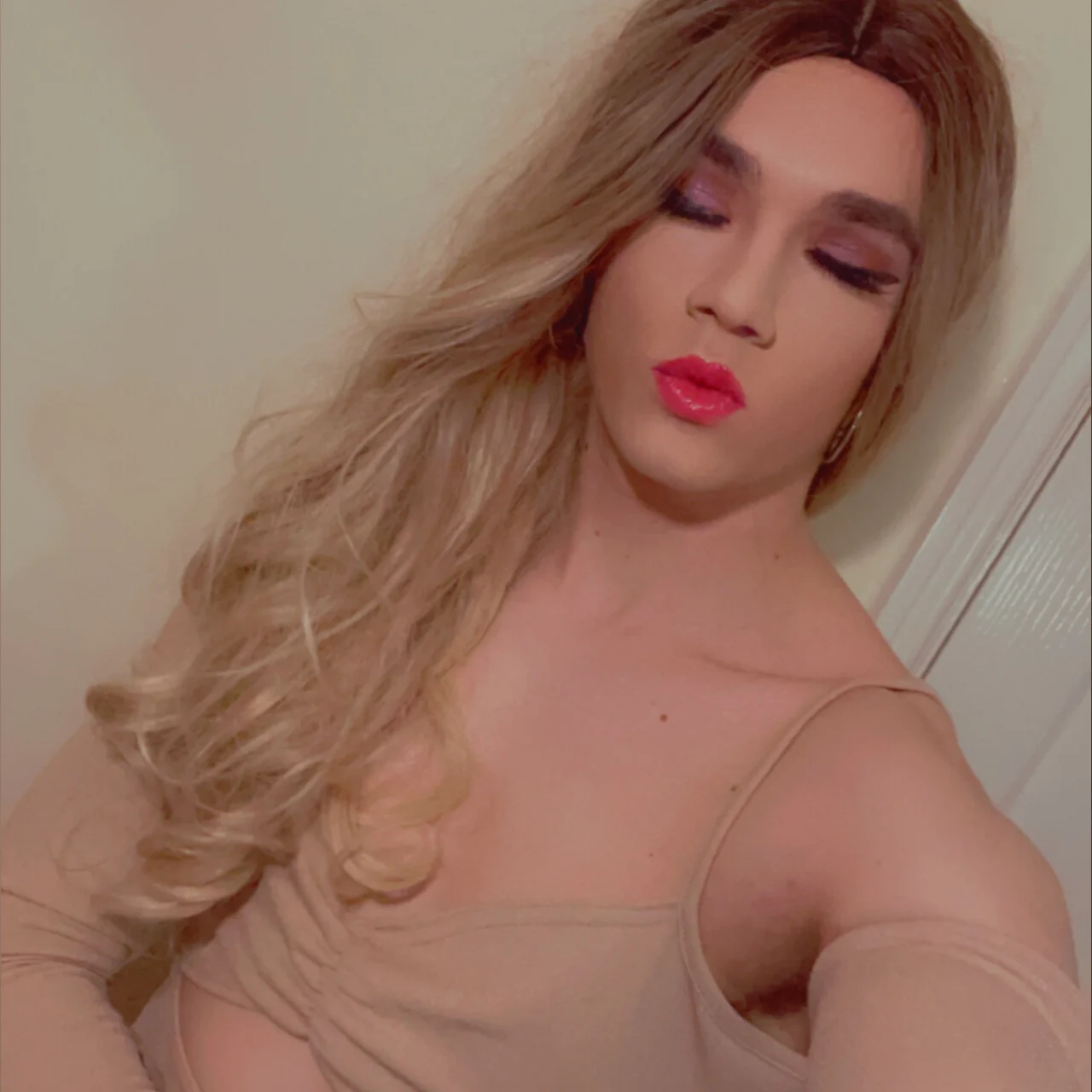 Emmy Harper - OnlyFans model