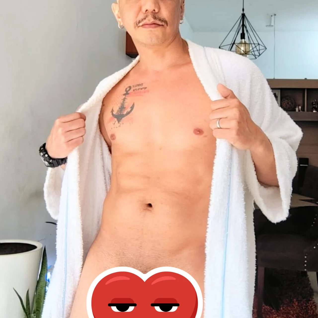 Cesar Veliz - OnlyFans model